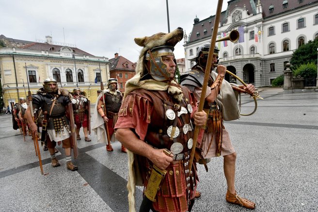 Za ljubitelje zgodovine in radovedne: Ljubljana se za en dan vrača v čas Rimljanov