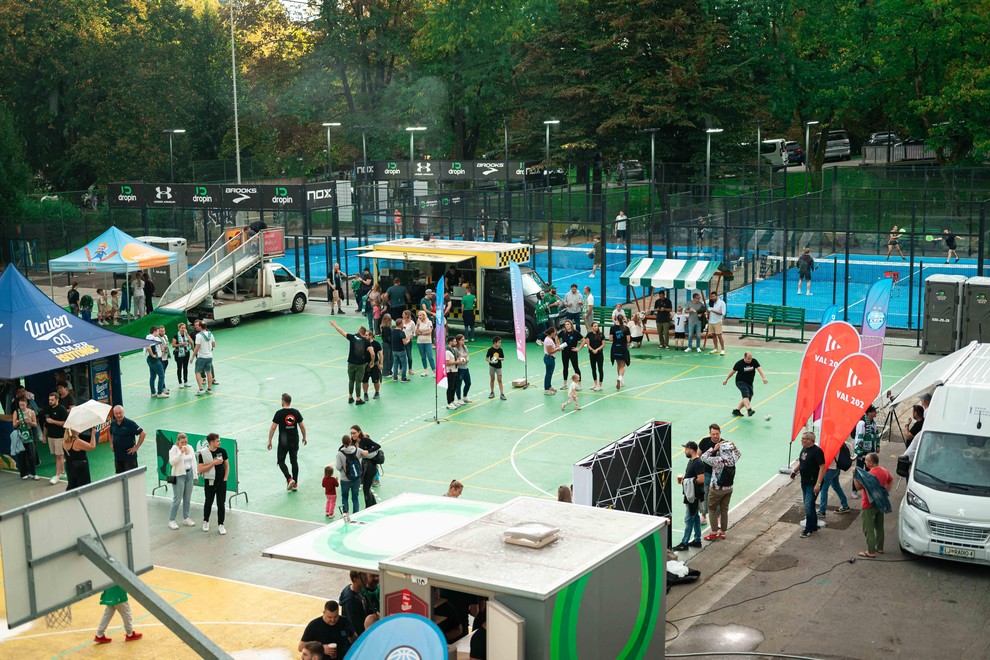 Tekme HK Olimpija družina zabava