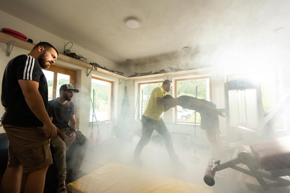 Jernej Kumer iz skakalnega kluba Žiri o ključni vlogi športa pri mladih: "S športom se mladi razvijajo na vseh področjih." (foto: Boštjan Selinšek, XO Studio)