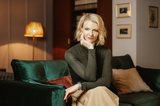 Nemirna kri serija POP TV Alenka Kraigher