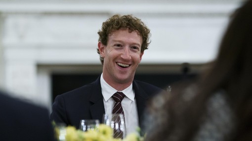 Mark Zuckerberg obljublja revolucijo: bodo pametna očala naslednji pametni telefon?