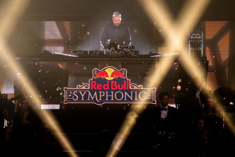 DJ Umek koncert simfoniki Križanke