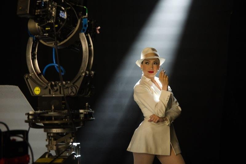 Poljub ženske pajka film Jennifer Lopez Diego Luna