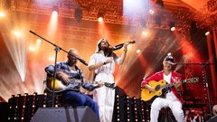 Skupina Flirrt koncert Križanke