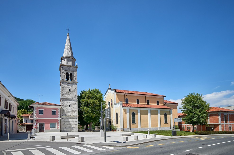 Turisti odkrivajo nove kotičke Slovenije: kraji, ki navdušujejo tujce (foto: Profimedia)