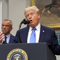 Tylenol, Donald Trump, Robert Kennedy