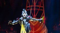 Cirque du Soleil predstava Ovo