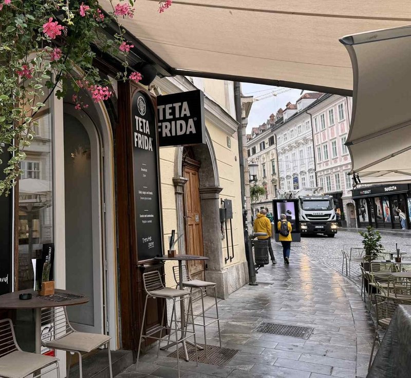 Stara Ljubljana kavarna Teta Frida