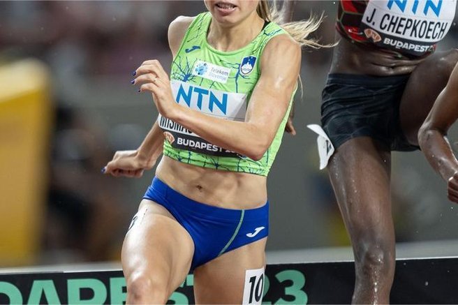 Slovenska vrhunska športnica se po porodu vrača na tekmovanja: "Zaenkrat mi dobro kaže"