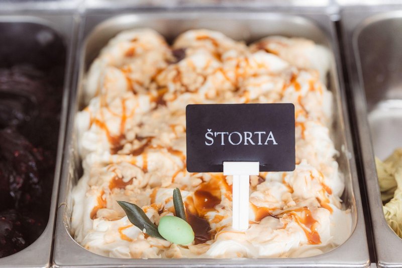 Kavarna Cappuccino Koper sladoled storta