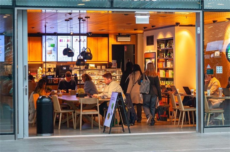 Svetovno znano podjetje bo zaposlenim plačalo 30 milijonov evrov odškodnin