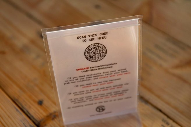 To so presenetljivi razlogi, da vse več kavarn in restavracij klasične menije nadomešča s QR kodami
