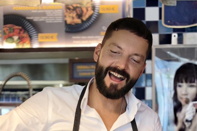 Anže Učakar: Umetnost, ki živi v vsakem grižljaju