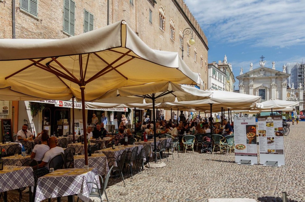 Namesto v Verono v ta skriti italijanski dragulj: navdušil vas bo z edinstvenim šarmom (foto: Profimedia)