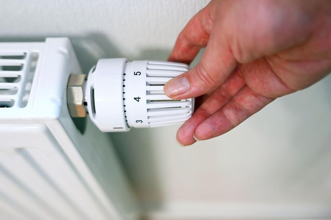 radiator elektrika stroški