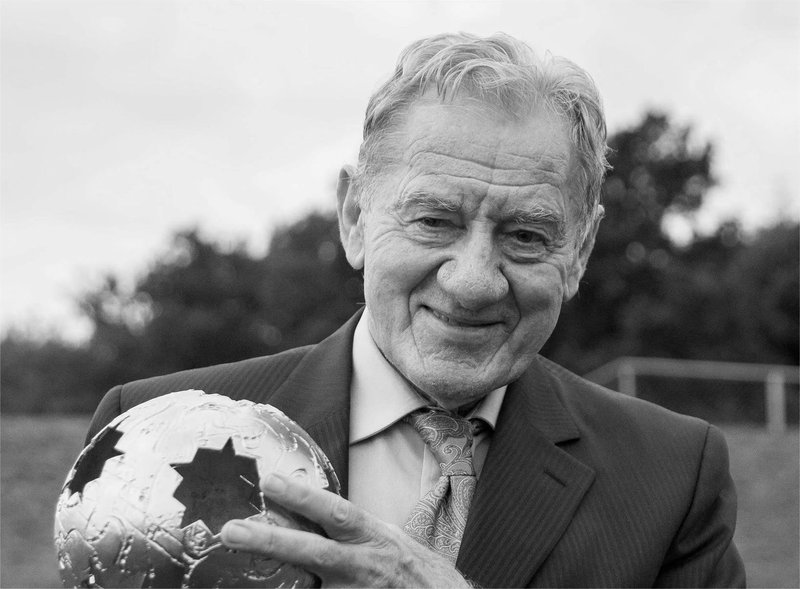 Športni svet žaluje: poslovil se je Milan Mandarić