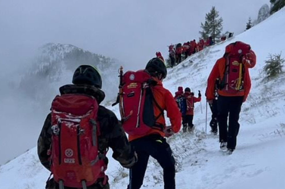 Plaz pod Toscem: našli mrtvega pohodnika, reševalna akcija prekinjena (foto: Facebook/Gorska Reševalna Zveza Slovenije)