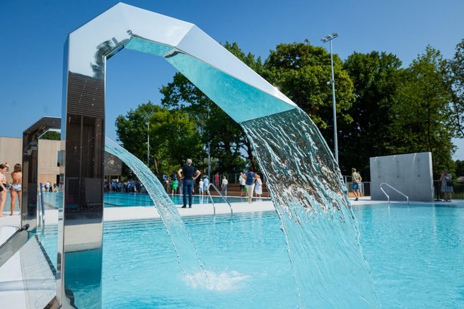 Nepričakovana dela in dodatni stroški: Vevče postajajo eden dražjih projektov