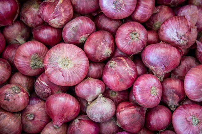 Na videz običajna zelenjava je skrivala nekaj precej bolj nevarnega