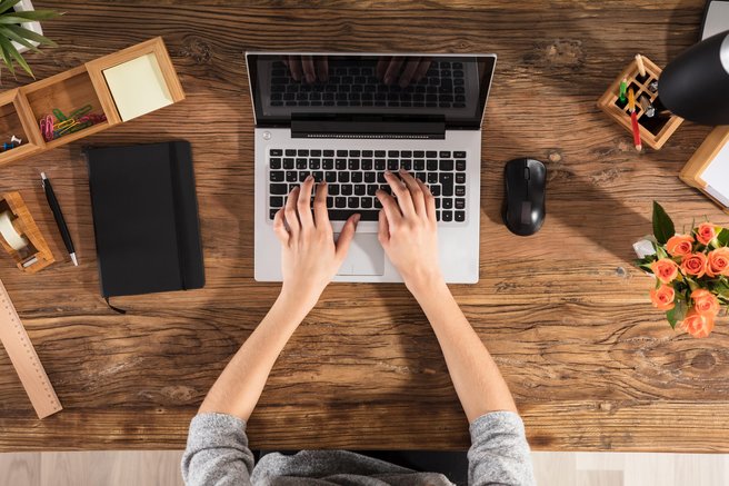 Kako umetna inteligenca spreminja naše vsakdanje življenje in delo