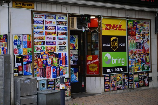 trgovina loterija zadetek 5 evrov bogastvo zda denar