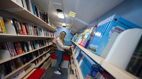 Letos prvič praznujemo dan, ko knjige pridejo k ljudem