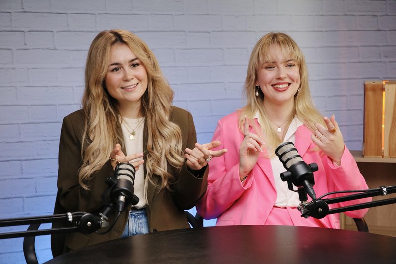 Generacija Z v oglaševanju brez filtra: "Veliko nam je do tega, da bi bilo naše delo narejeno dobro, a si absolutno ne želimo, da bi stalno delali!"