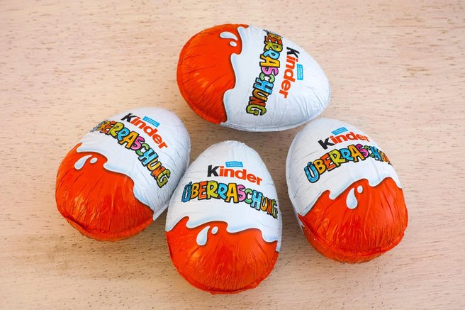 kinder jajcek jajce sladica cokolada igraca ferrero zdf razkritje nemcija