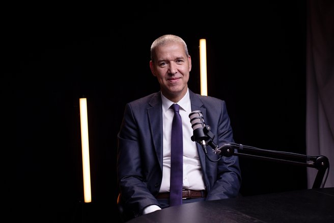 Beno Lapajne: "Največja napaka je, da starši otrok finančno ne opismenjujejo!"