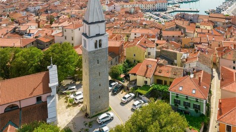Izola