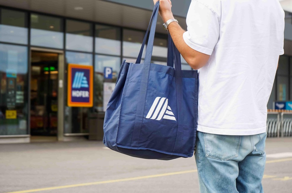 Kako je to mogoče?! Čevlji pri tem priljubljenem trgovcu sedaj samo 29 centov! (foto: Hofer)