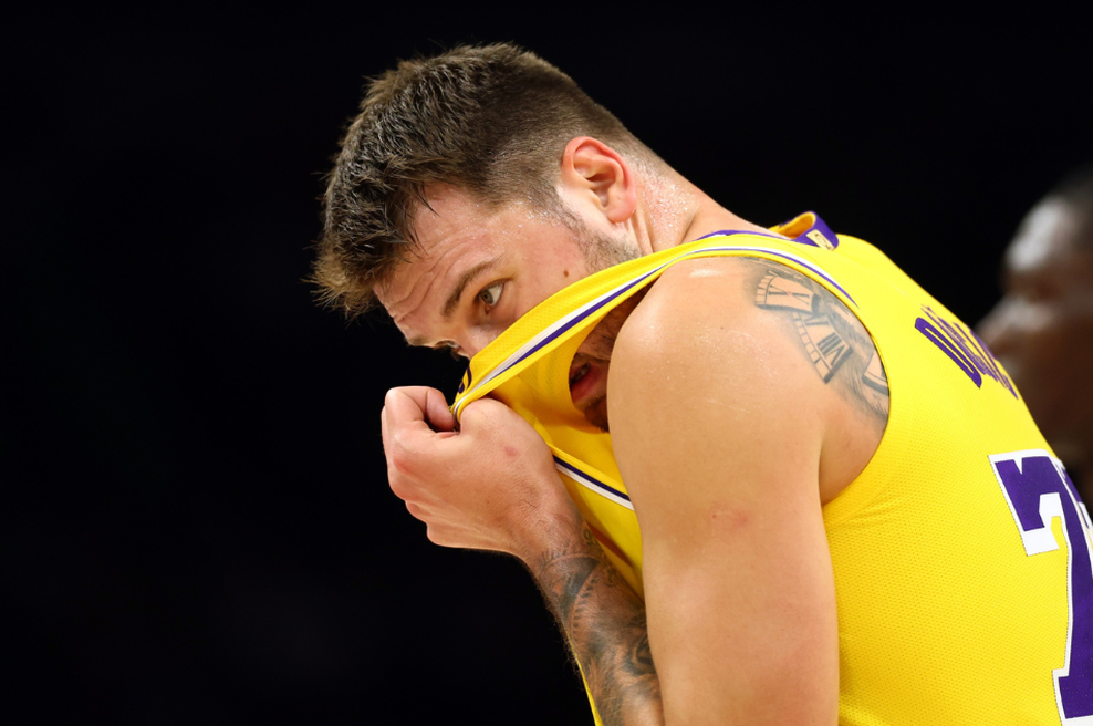 V kakšni formi je Luka Dončić? Kljub trudu slovenskega zvezdnika Lakersi poraženi (foto: Profimedia)
