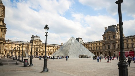 Louvre