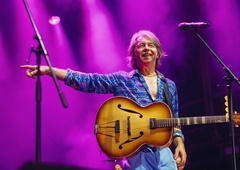 Magnifica so posneli na pragu njegove hiše: poglejte, kaj je počel tam (VIDEO)