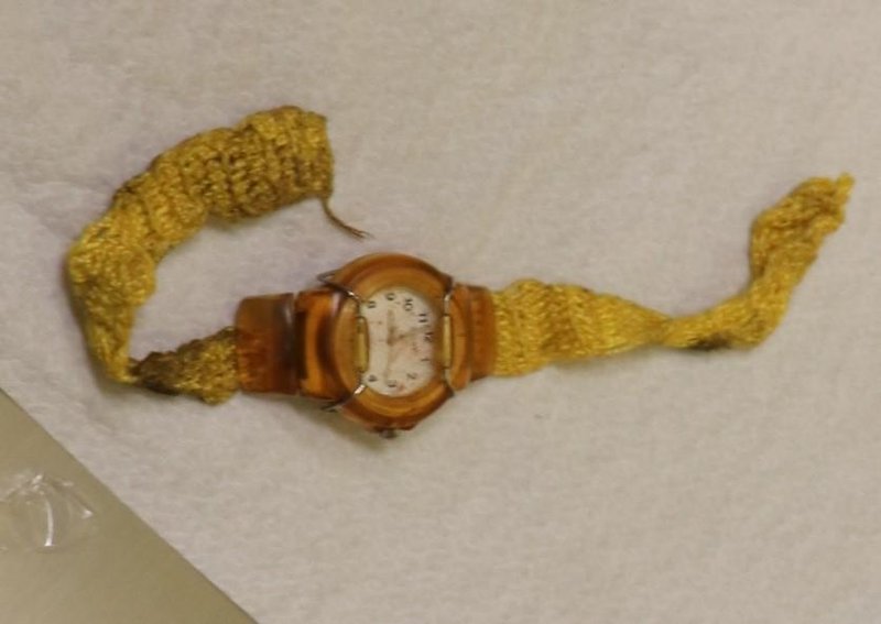 predmeti, preminula oseba