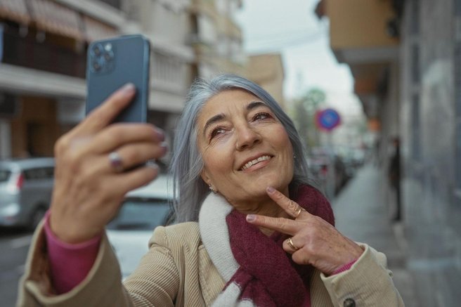 zenska sreca spremembe horoskop oktober zvezde pogled napoved