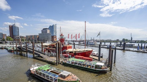 To je mesto, ki mu pravijo "severne Benetke" – popolno je za jesenski izlet