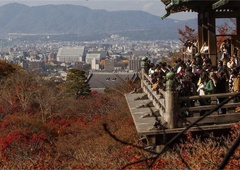Podira rekord za rekordom: ta država navdušuje turiste v vseh letnih časih