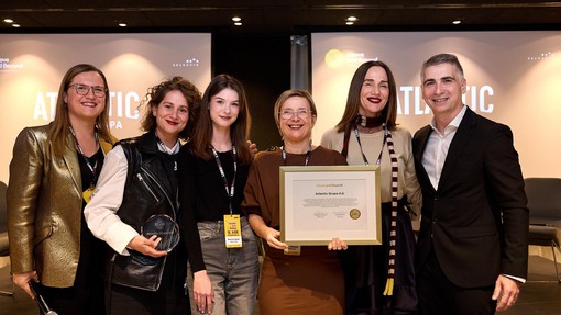 Atlantic Grupa znova pokazala odličnost pri upravljanju s človeškimi viri in prejela certifikat Above and Beyond
