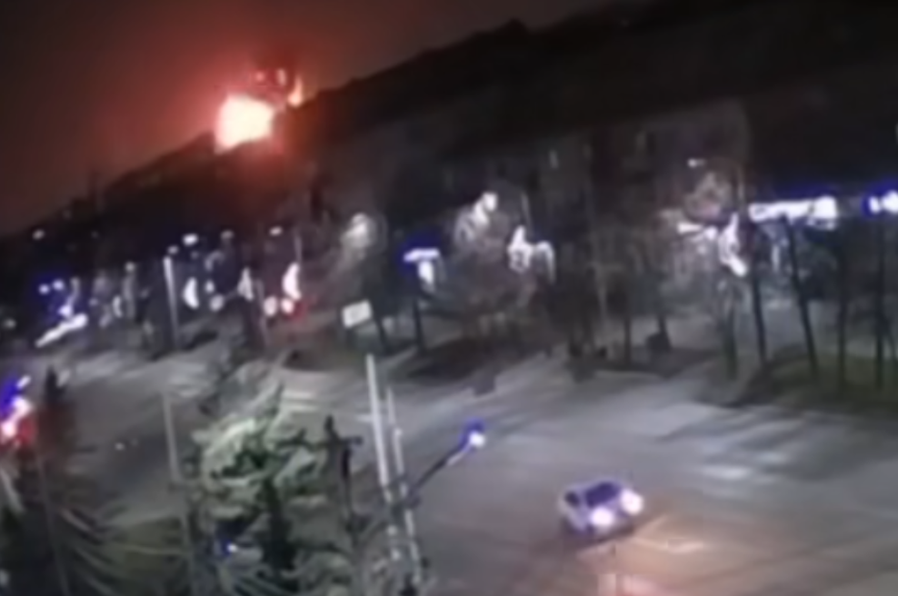 Eksplozija v tovarni ubila najmanj 10 ljudi, 12 zaposlenih še vedno iščejo (foto: Facebook/posnetek zaslona)