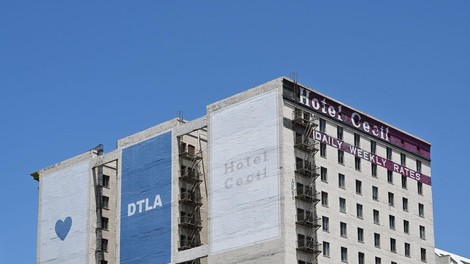 Najbolj srhljiv hotel na svetu: kar se je dogajalo za zaprtimi vrati sob, presunilo celo vsega hudega vajene