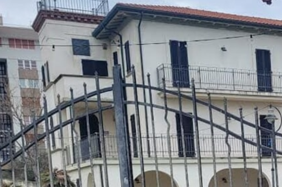 Naprodaj vila ene najbolj zloglasnih oseb 20. stoletja, ki stoji pri naših sosedih (foto: Facebook/Romagna Notizie)