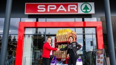 Spar Slovenija hrana priboljški živali