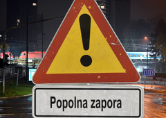 Blokade in obvozi že načenjajo potrpežljivost voznikov (preverite, kje)