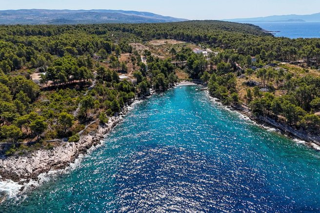 jadran hrvaska jadransko morje mobilne hiske apartmaji turizem zakon spremembe slovenija