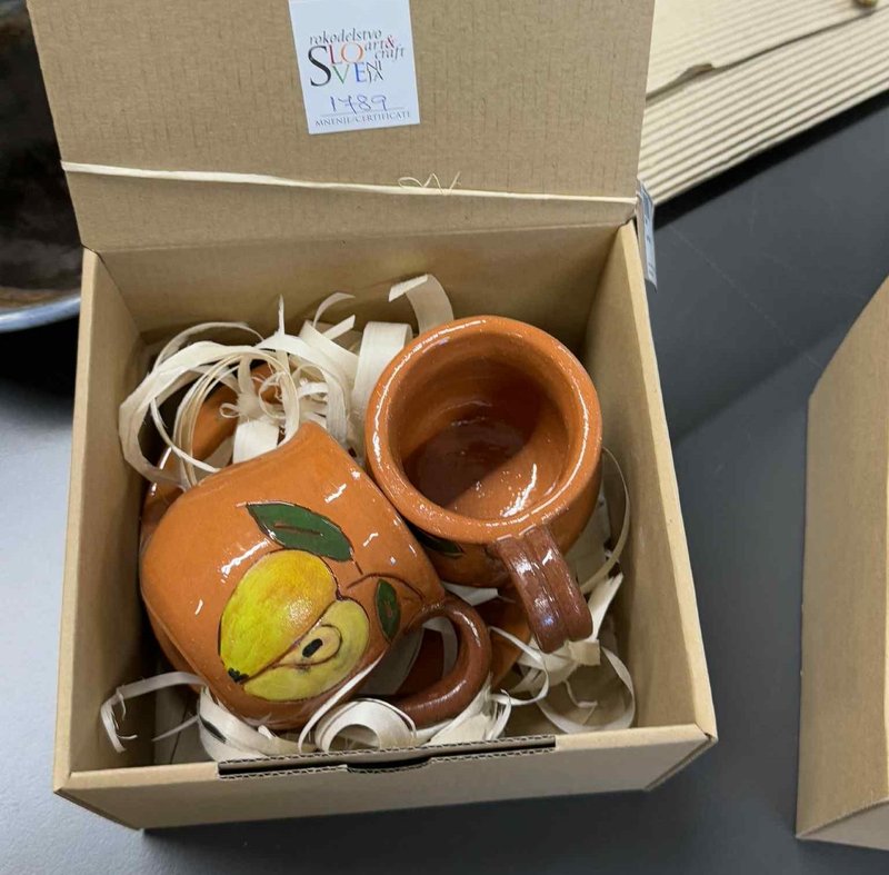 Ribnica rokodelstvo suha roba