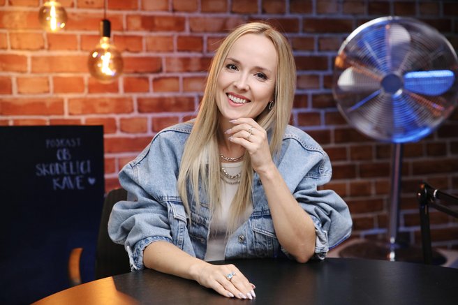 Nika Kljun metropolitan podkast ob skodelici kave živa avžner