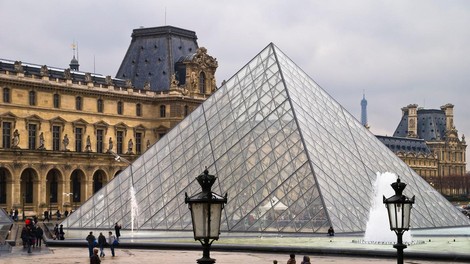 Louvre