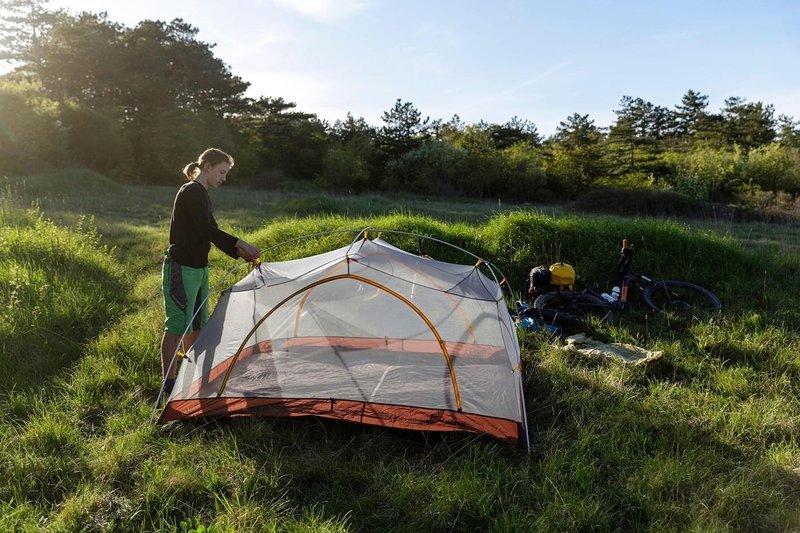 kampiranje narava sotor