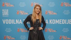 Špas teater premiera predstava Obiski vedno zvonijo ob nepravem času